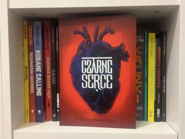okładka komiksu "Czarne Serce"