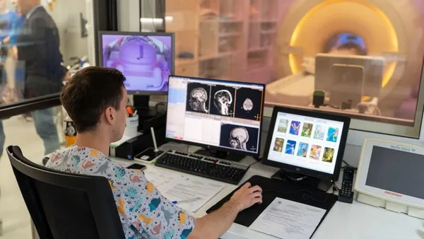 Bohaterowie komiksów na rezonansie. Łódzki szpital w projekcie Disneya
